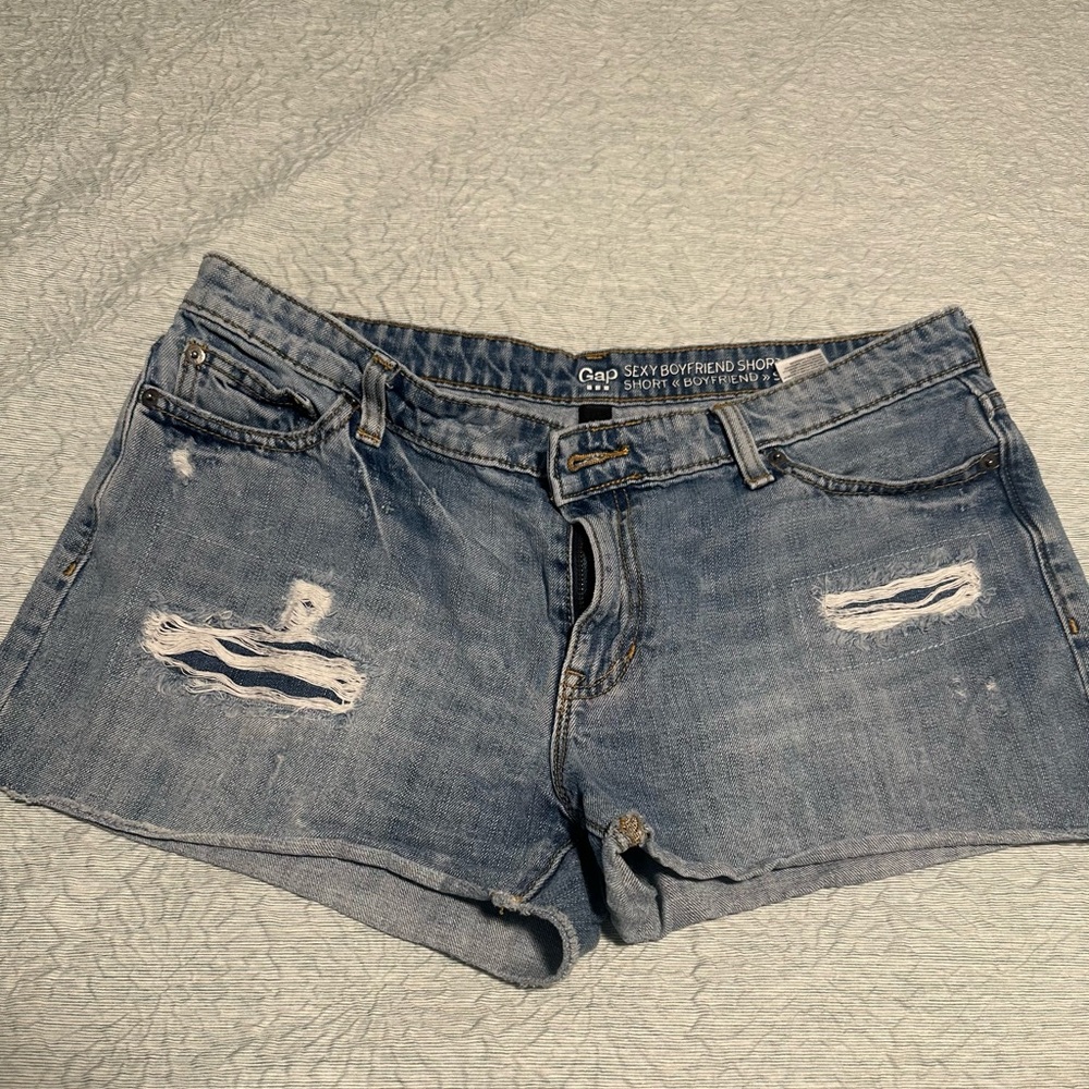 Gap sexy boyfriend shorts